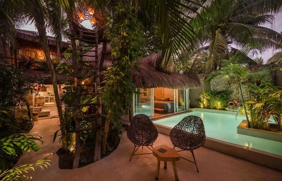 Επικοινωνία με το Jungle Villa -Steps To The Beach And Restaurants!